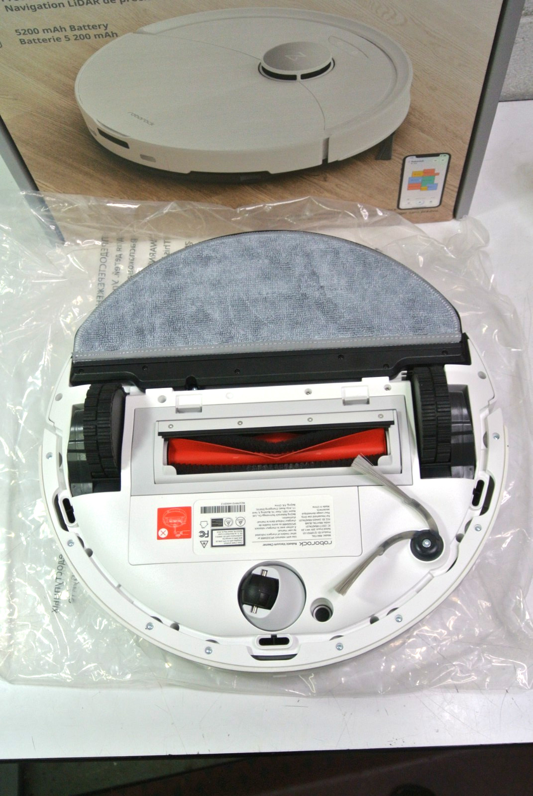 Roborock Q10 PF Auto Vacuum and Mop with Dock