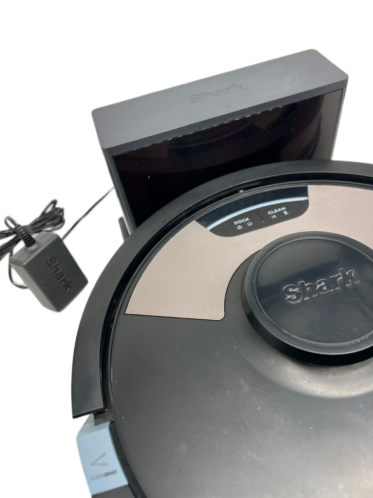 SHARK RV2620WTUS AI Ultra Robot Vacuum and Mop with Matrix Clean Navigation