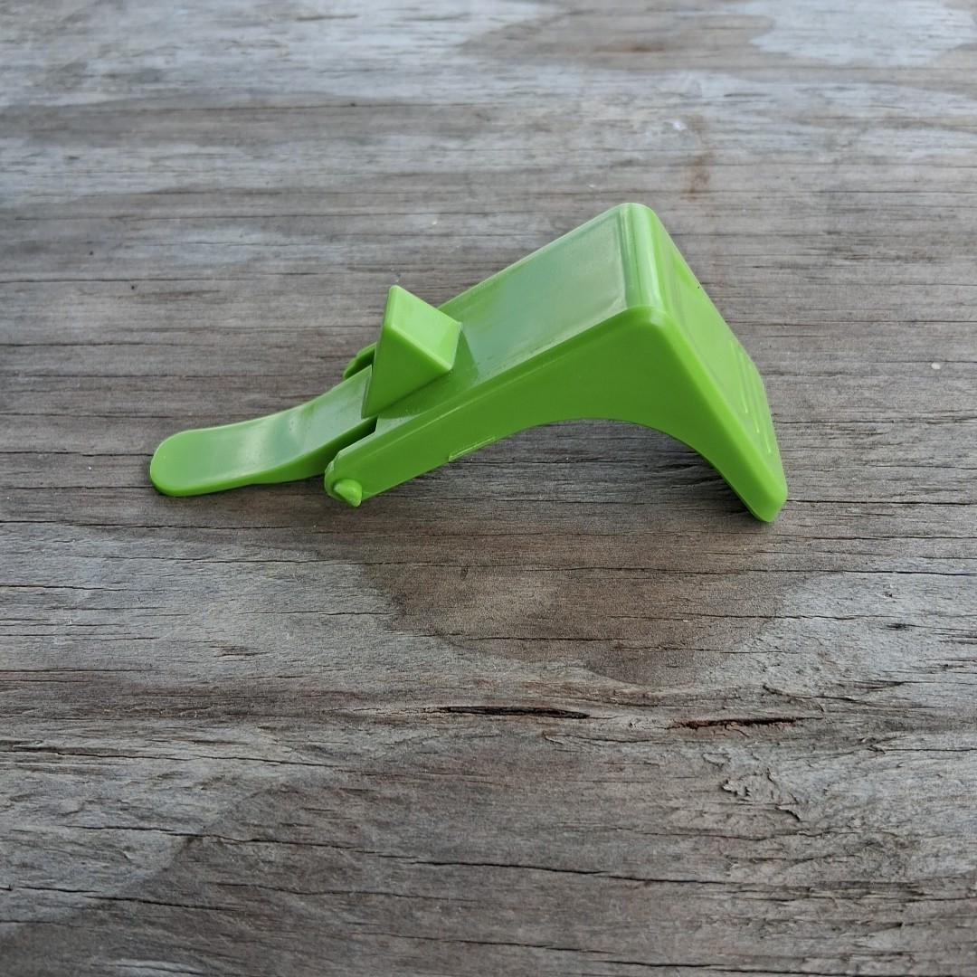 Bissell PowerForce Compact Turbo 2690 Foot Release Handle Pedal Part Green