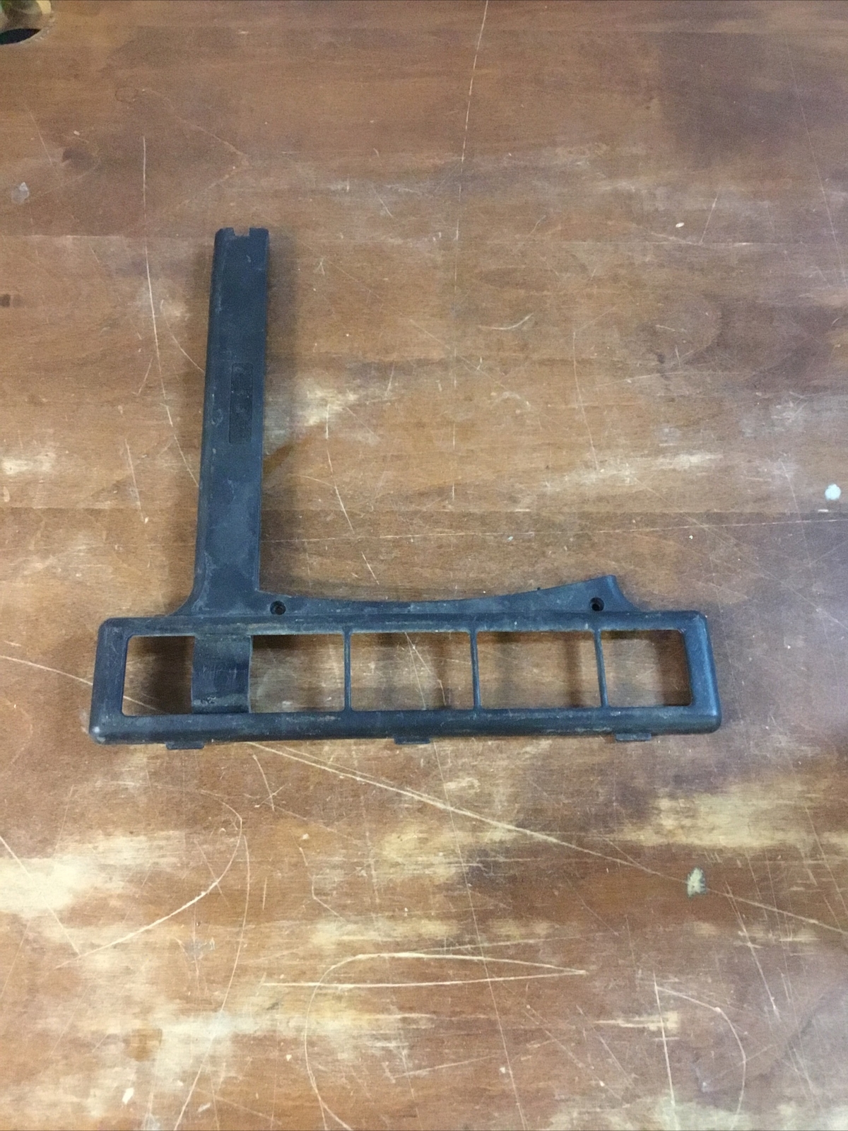 Dirt Devil Roommate Bottom Plate U-621