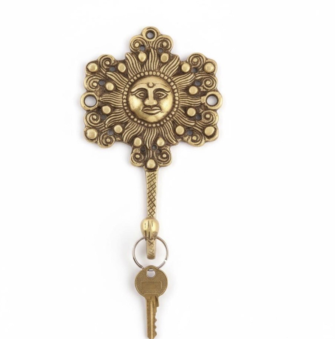 Handmade Yellow Brass Sun God Face Single Wall Hook Hanger Decorative Gift Piece