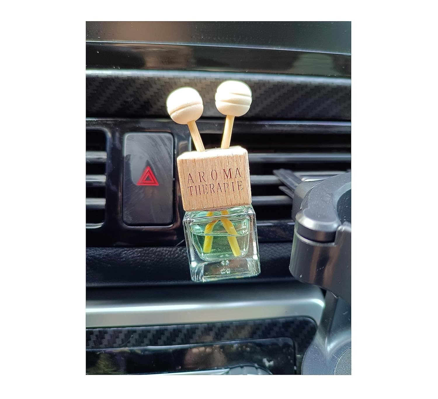 4Packs 8ml Empty Car Air Freshener Vent Clip, Clear Glass Essential Oil Diffuser