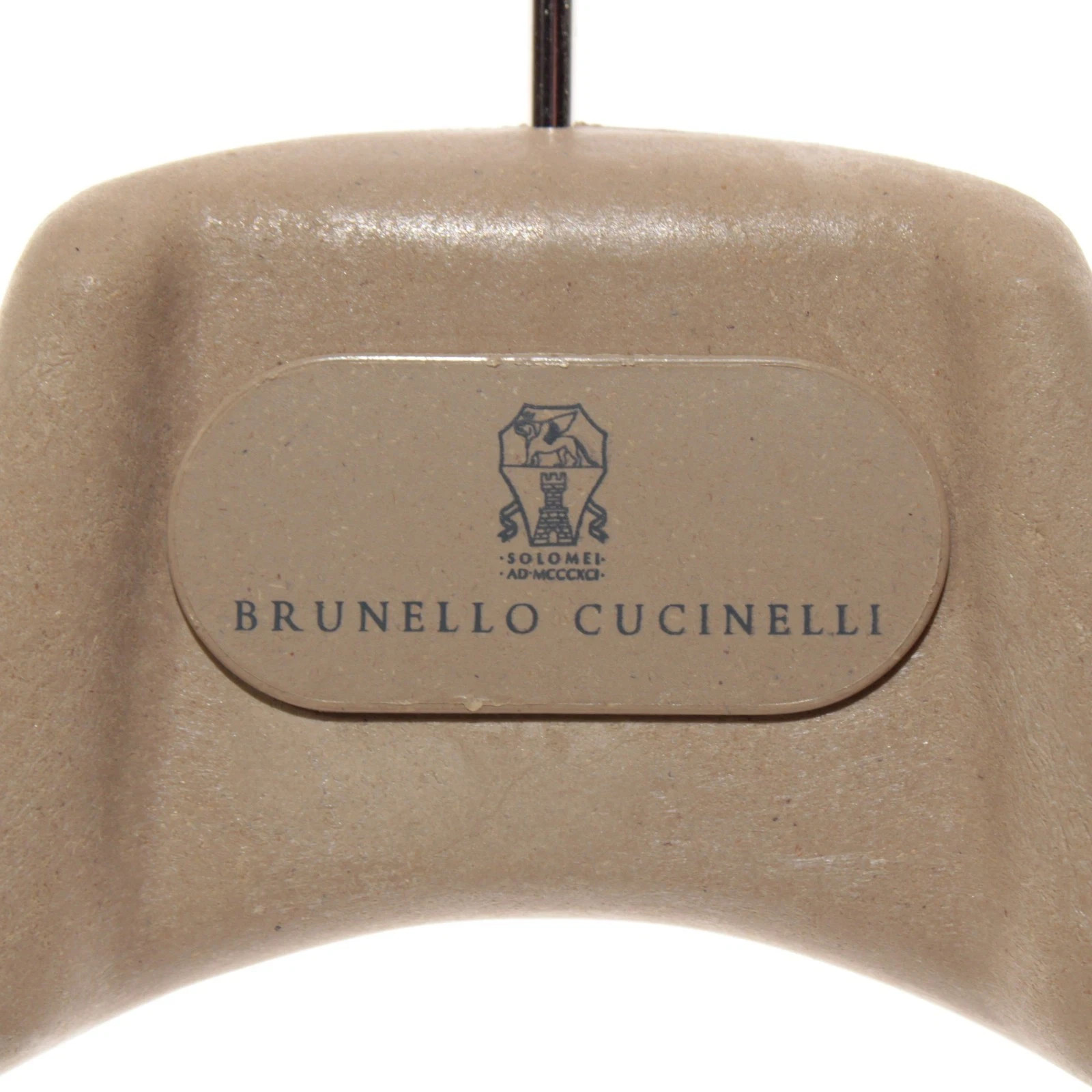 Brunello Cucinelli Hanger with cover 39cm/15 inches Beige Composite pre-owned