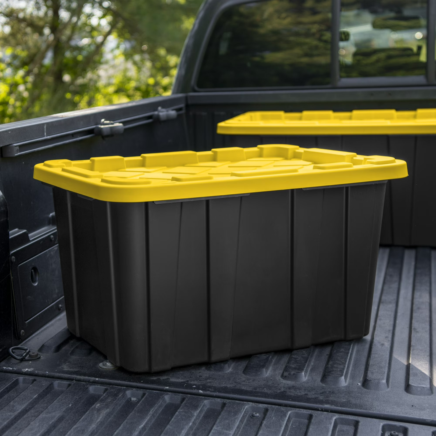 Sterilite 6 Pack 27 Gallon Storage Bin Snap Lid Heavy Duty Black Yellow