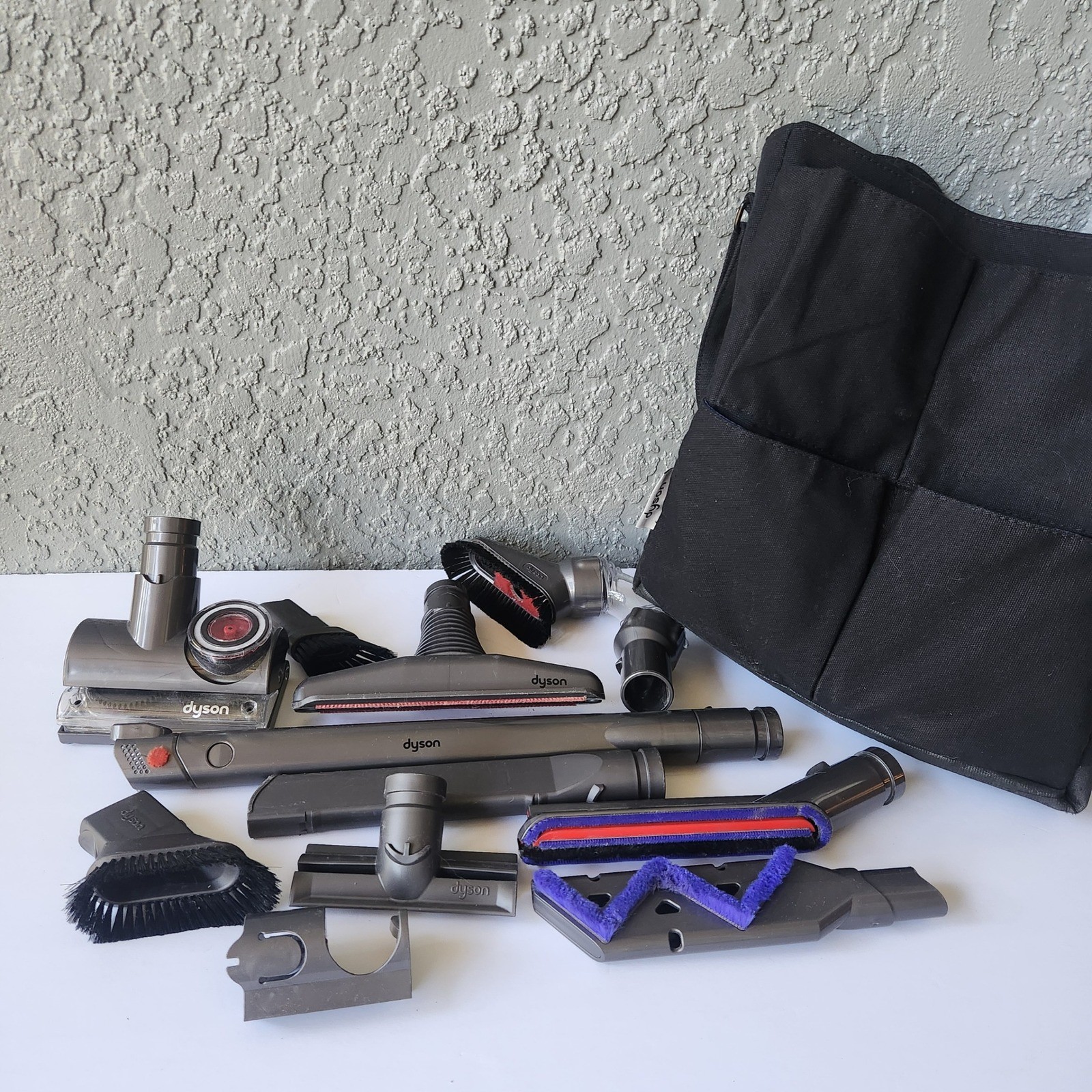 Dyson Vacuum Attachment Set with Storage Bag Tangle Free Turbine Tool 10 Piece