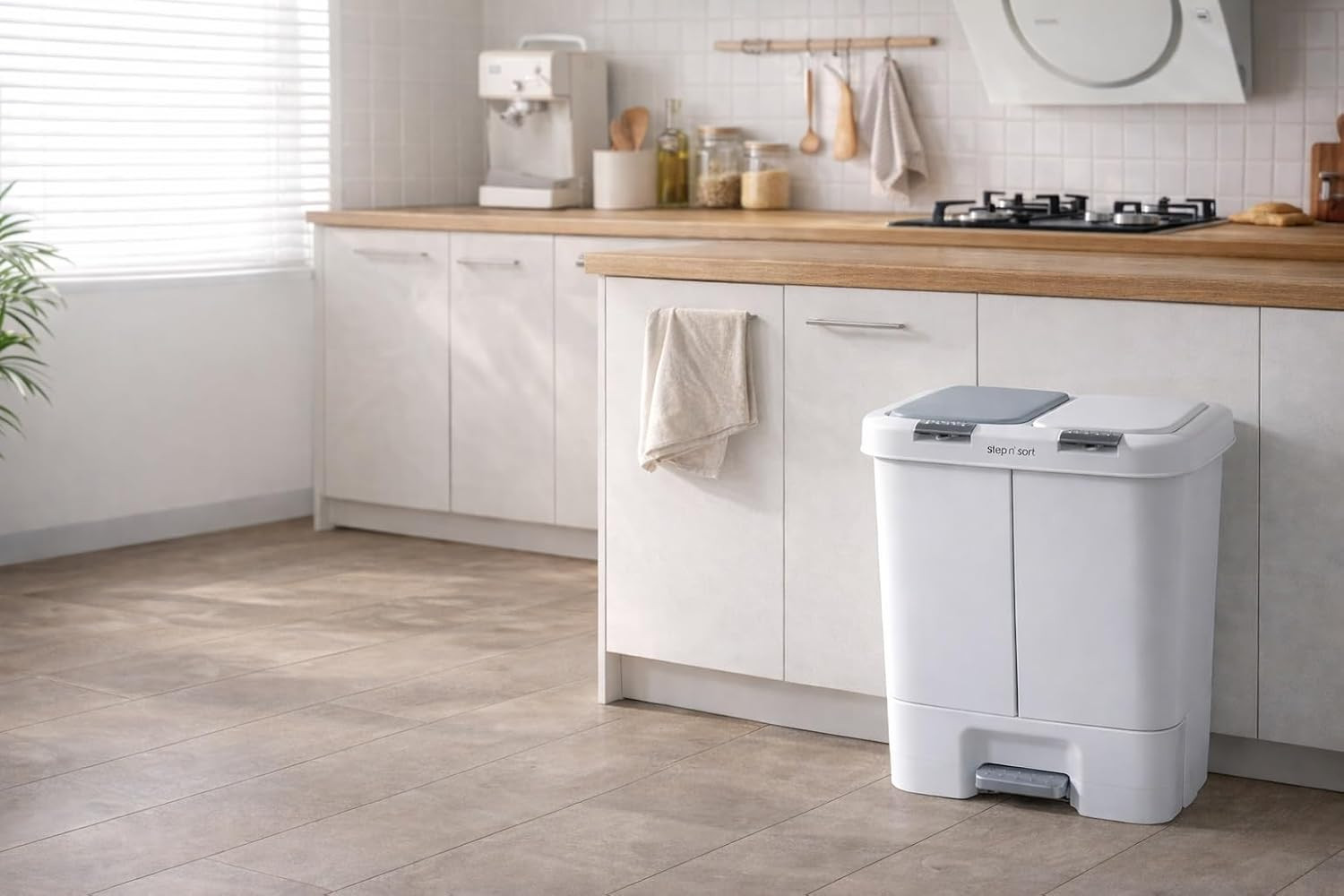 Step N’ Sort 2 X 5.5 Gallon, Dual Trash and Recycling Bin with Slow Close Lid