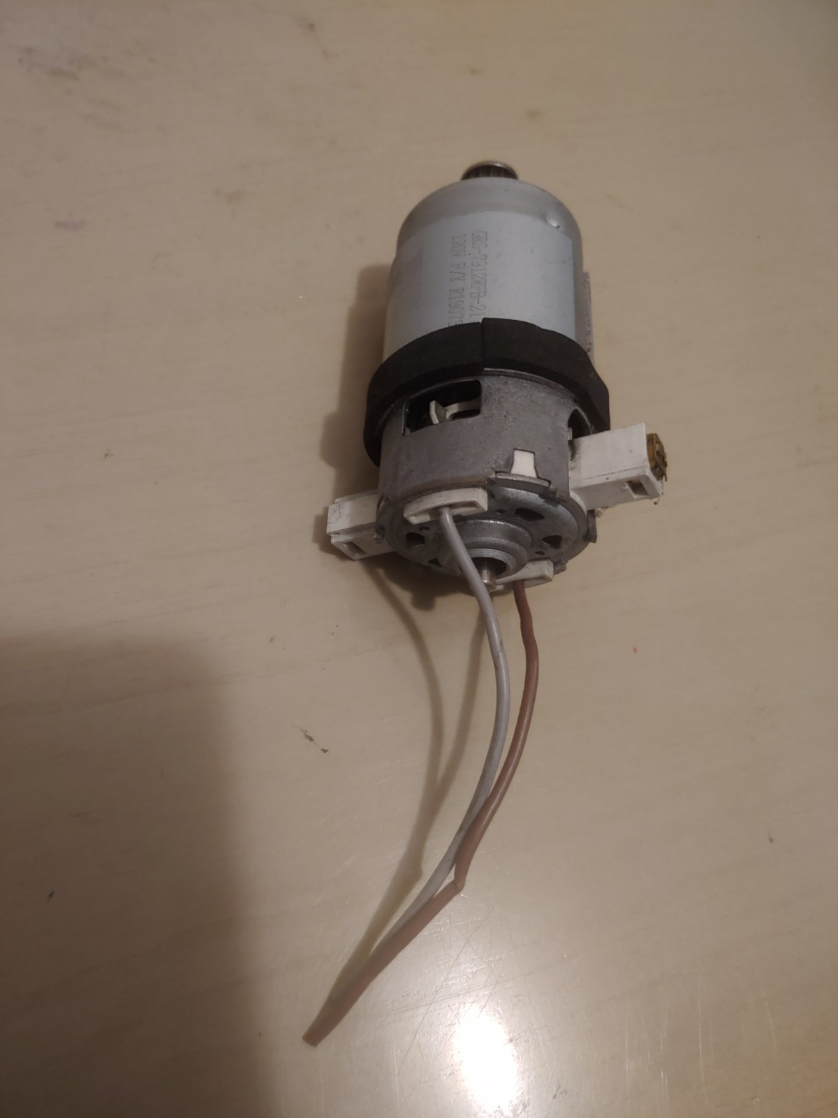 Shark Vacuum ZU60 ZU61 ZU62 ZU62C 120 VOLT 60Hz Geared Brushroll Nozzle Motor