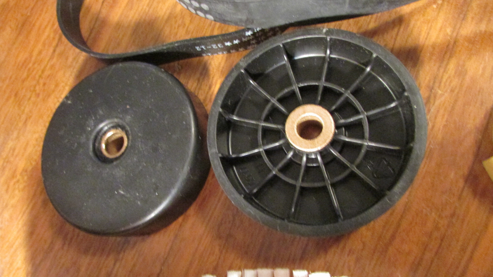 EUREKA SC5845A MULTIPLE VACUUM PARTS, SEE DESCRIPTION AND PICTURES ALL ONE PRICE