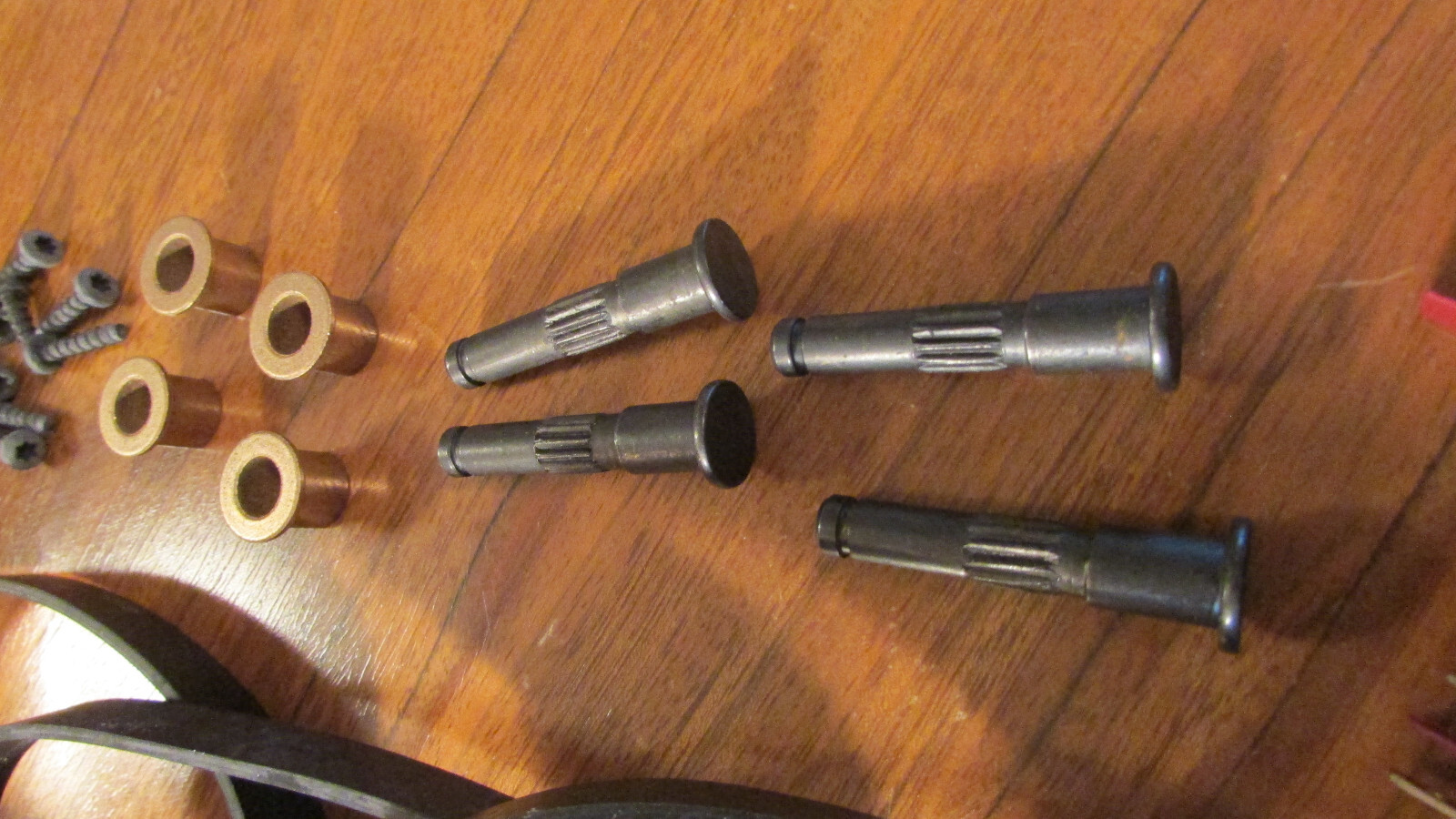 EUREKA SC5845A MULTIPLE VACUUM PARTS, SEE DESCRIPTION AND PICTURES ALL ONE PRICE