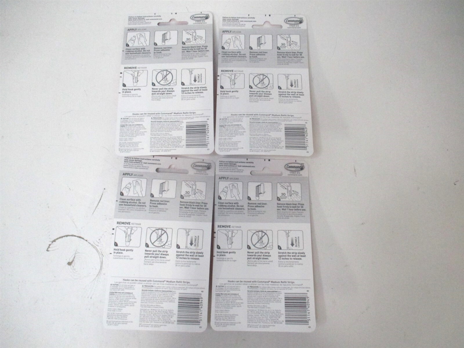 3M Command 2lbs Medium Wire Hooks with 3 Adhesive Strips 2ct. – Lot of 4