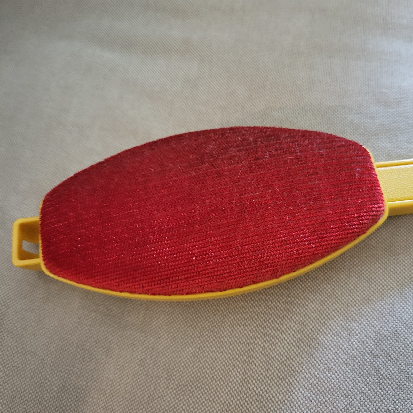Vintage Fuller Yellow Brush Lint Hair Remover Reversible Left Right Handed