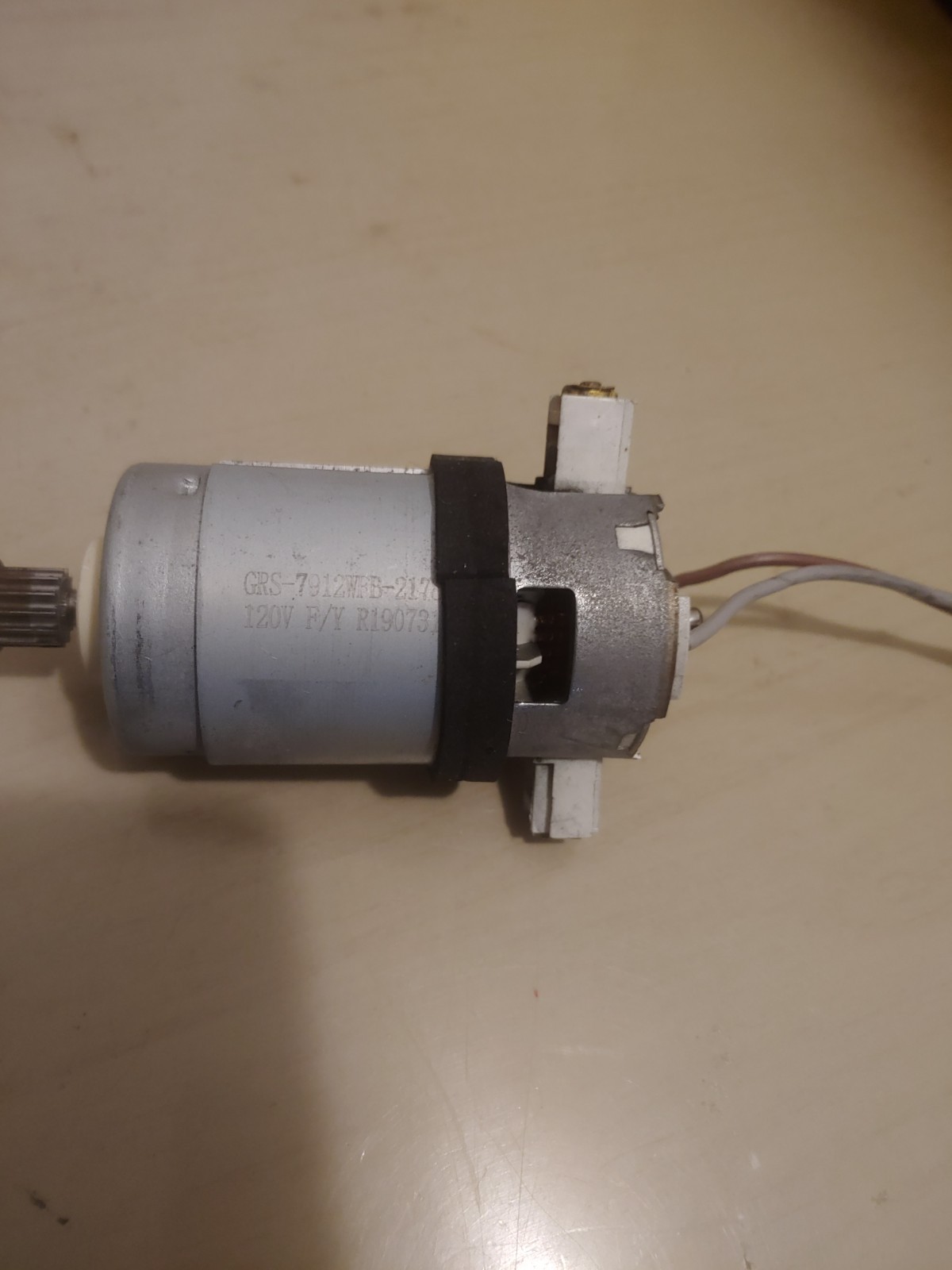 Shark Vacuum ZU60 ZU61 ZU62 ZU62C 120 VOLT 60Hz Geared Brushroll Nozzle Motor