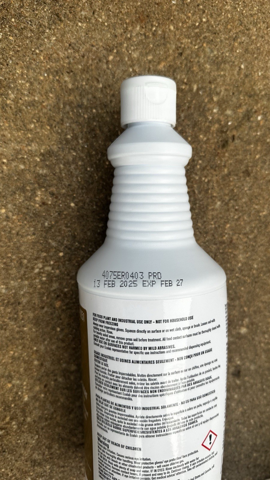 Ecolab Creme Cleanser Bathroom 32 fl oz Unscented EPA Safer Choice 6000251