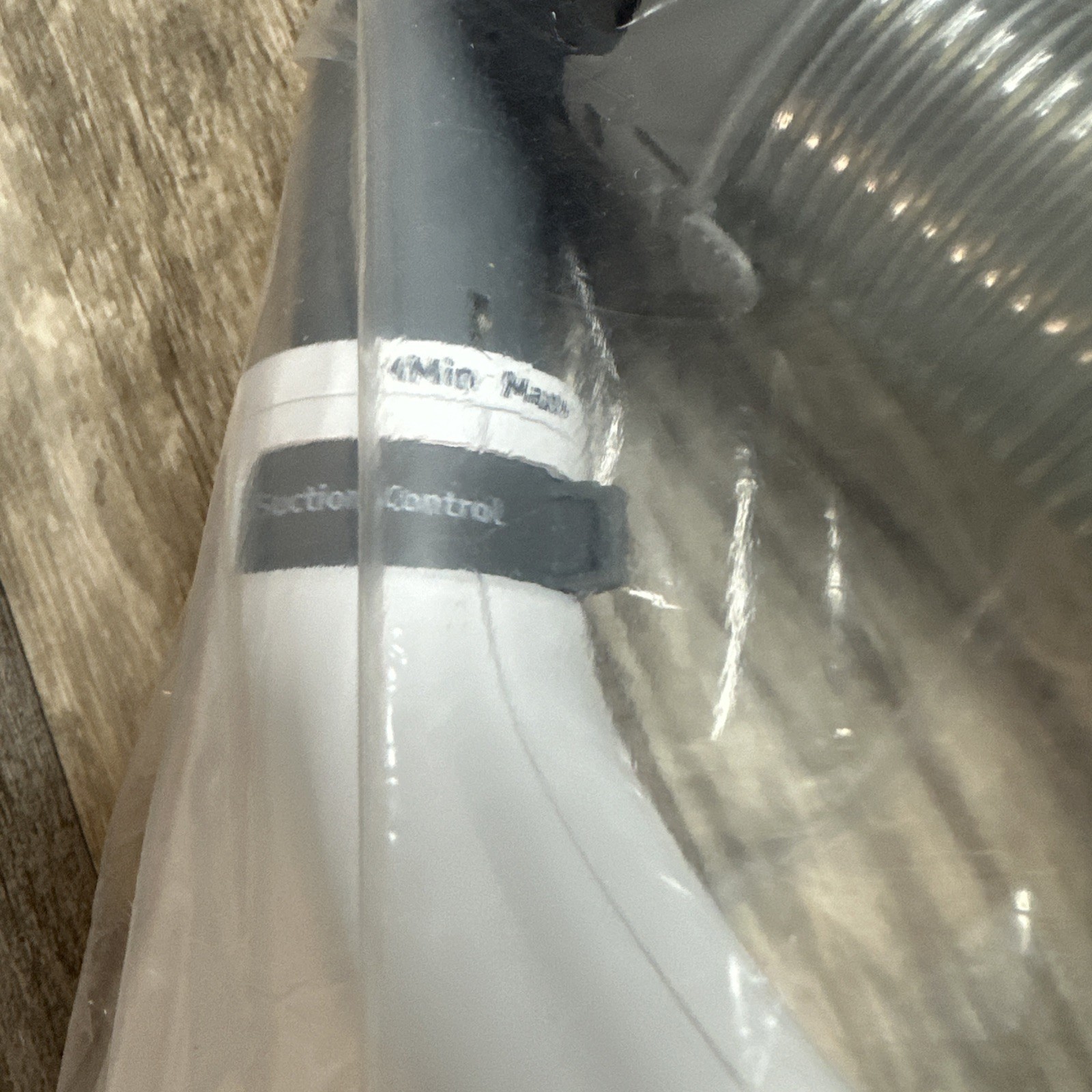 Vacuum Handle Replacement, White/red, See Pictures