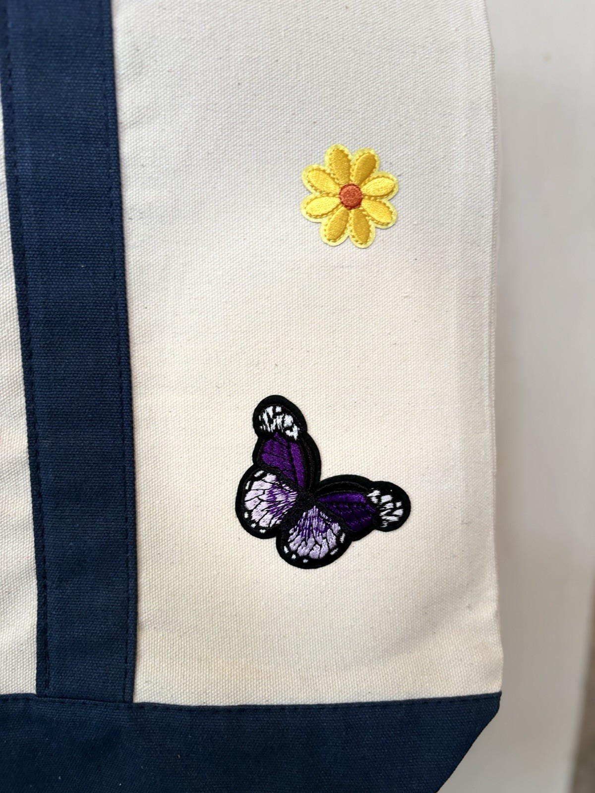 Trader Joe’s Embroidery Special 4 Butterflies 4 Flowers Large Eco Shopping Bag