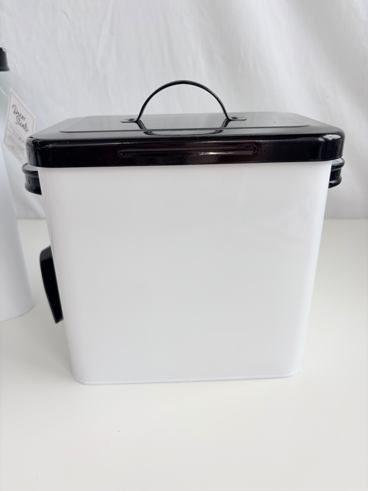 Decor Steals White Black Laundry Detergent Powder Storage Tin Boxes With Scoops