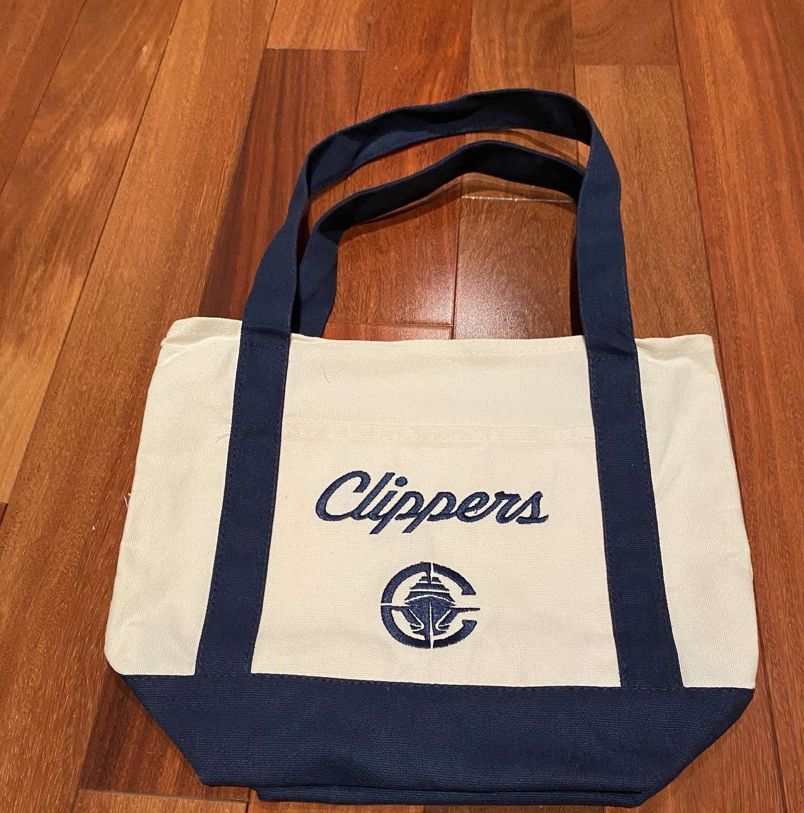 L A Clippers Canvas Bag Cream W Navy Blue Embroidery & Blue Handles 13” X 11”