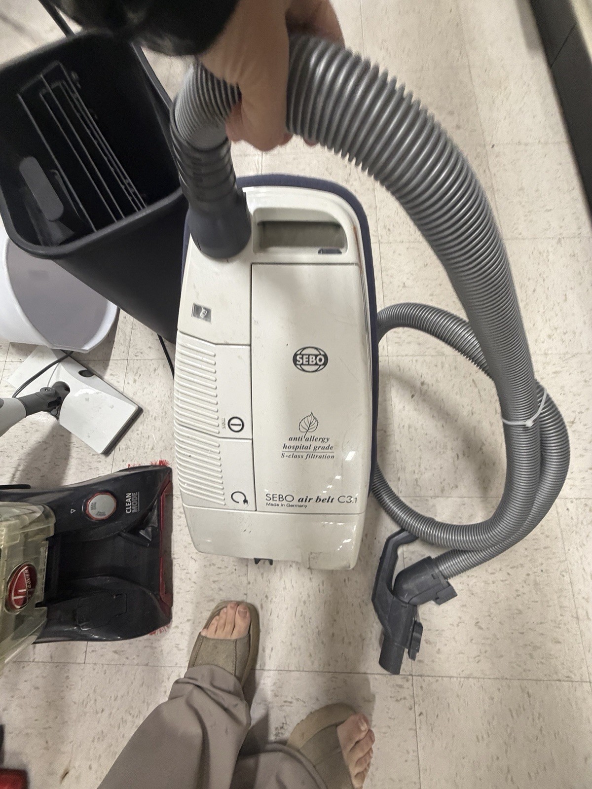 SEBO C3.1 Air Belt Hospital Grade Canister Vacuum w/ Want Floor Nozzle
