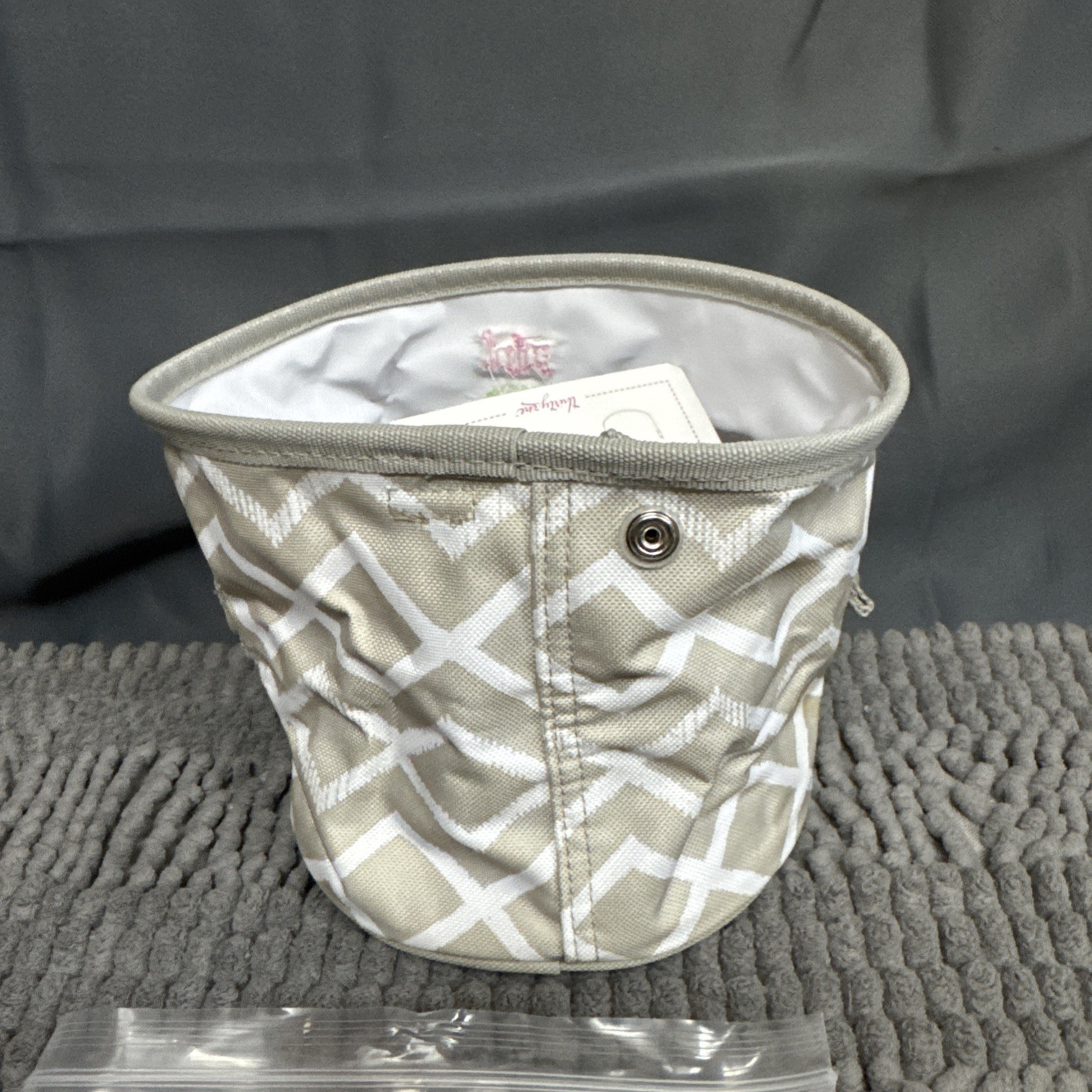 Thirty-One Gifts – Oh-Snap Canvas Bin – Dancing Diamond-Embroidery – Ice Cream