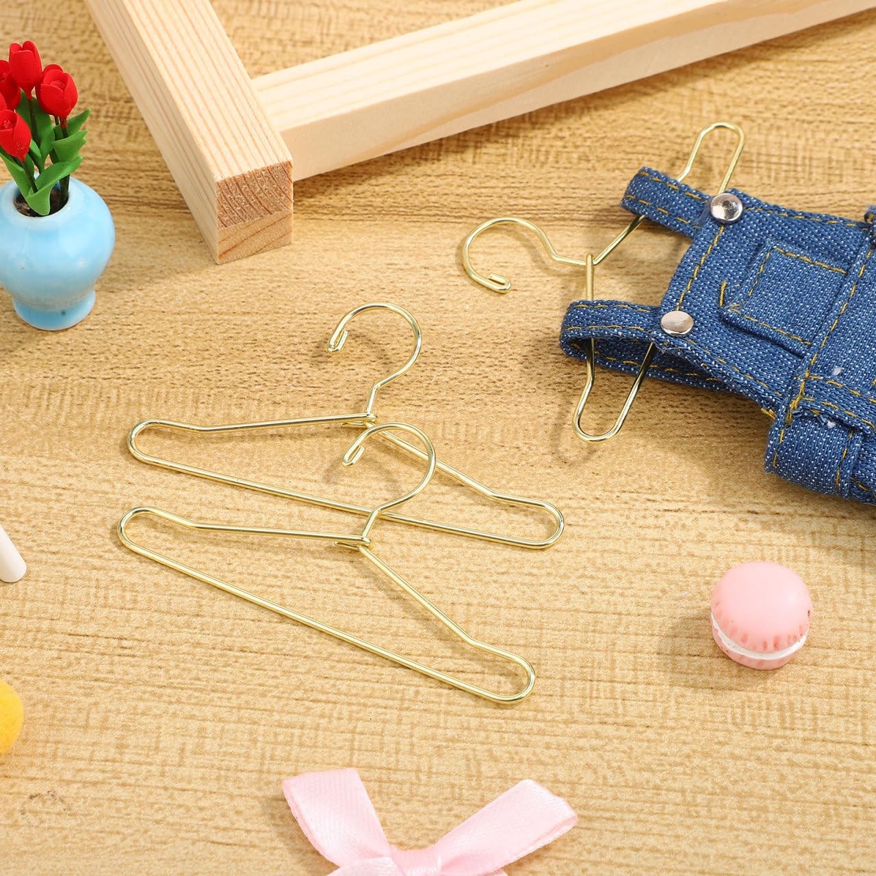 Mini Doll Clothes Hangers: Golden Metal 10Pcs 6.5cm for Miniature Organizing …