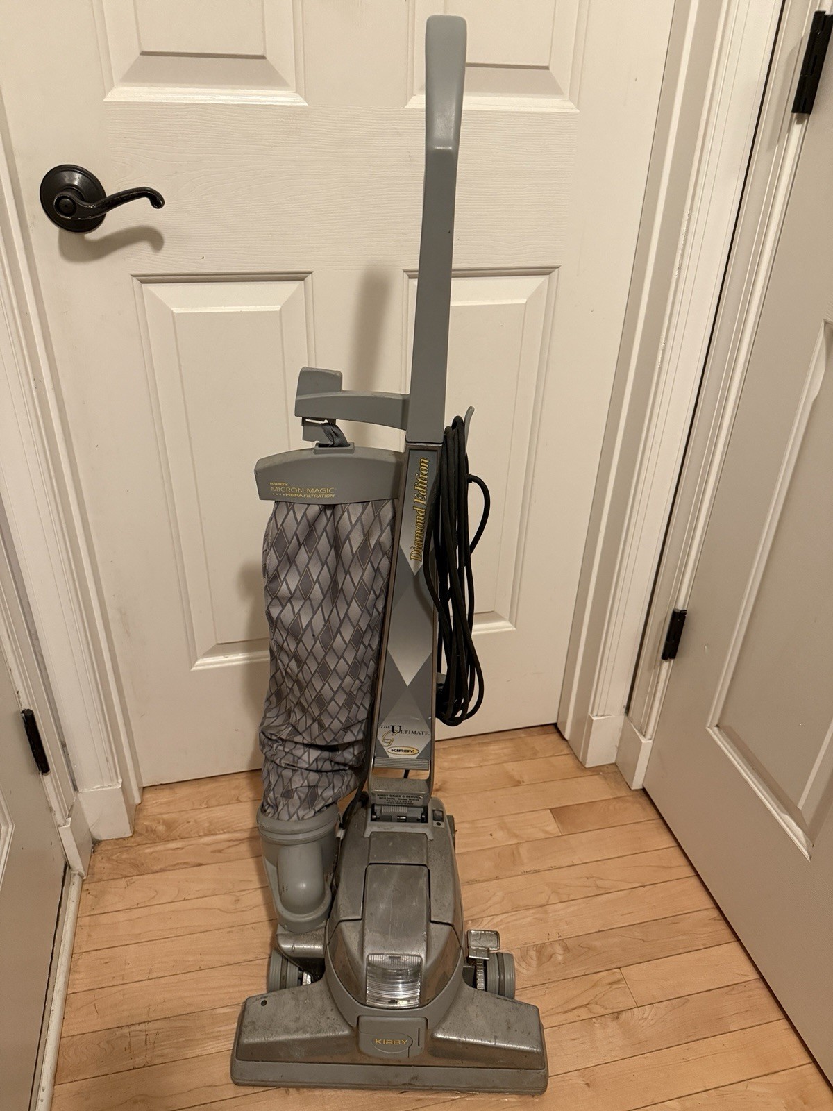 Kirby Ultimate G Series Diamond Edition Upright Vacuum Cleaner G7D Clean TESTED