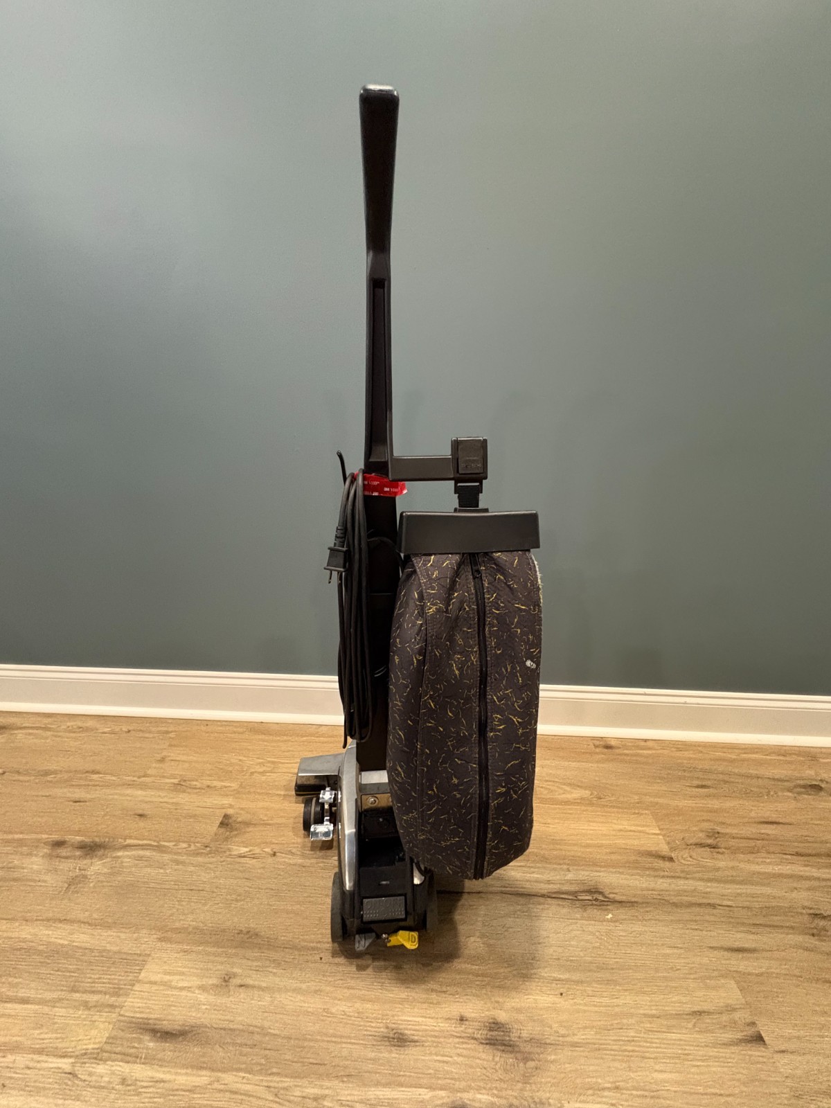KIRBY G2001 G6D Micron Magic Hepa Upright Vacuum Limited Edition Great Suction
