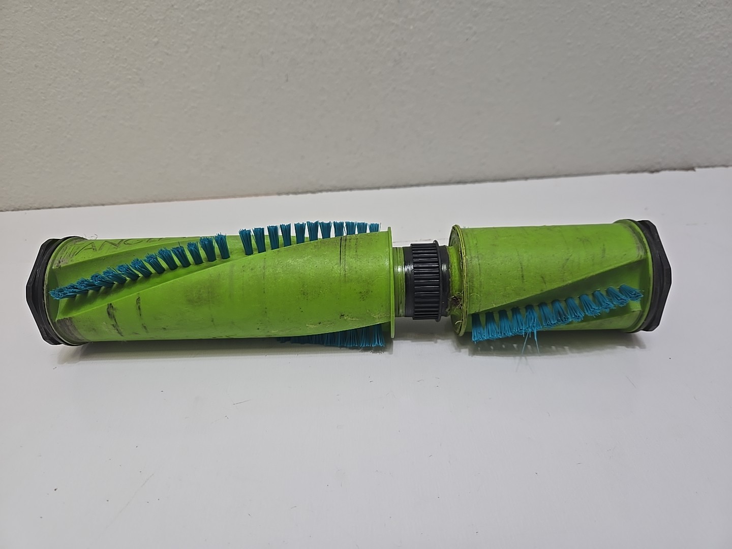 GENUINE Bissell Pet Hair Eraser Upright Vacuum Brush Roll Assembly, 1608856 OEM
