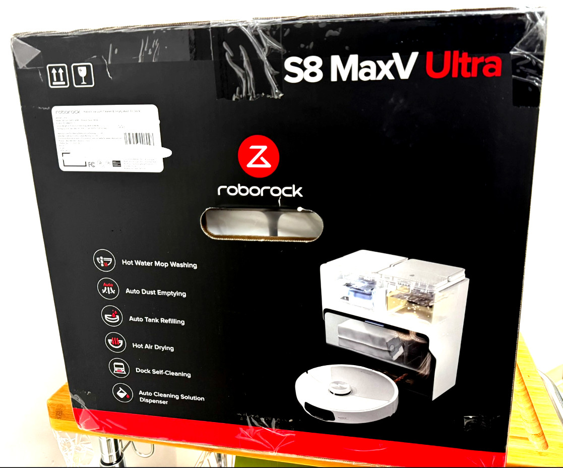 New Roborock S8 MaxV Ultra Robot Vacuum and Mop with FlexiArm Design Side Brush
