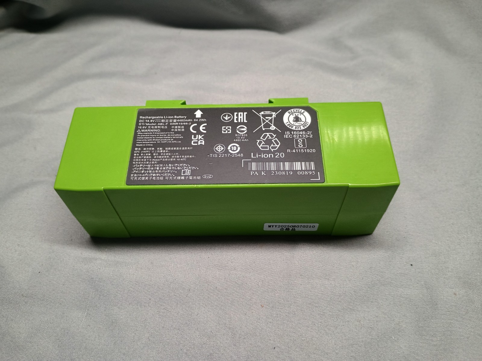 generic Li-ion Extended Battery 14.4V 4460mAh 64.2wh iRobot Roomba J6 J7 J8 J9