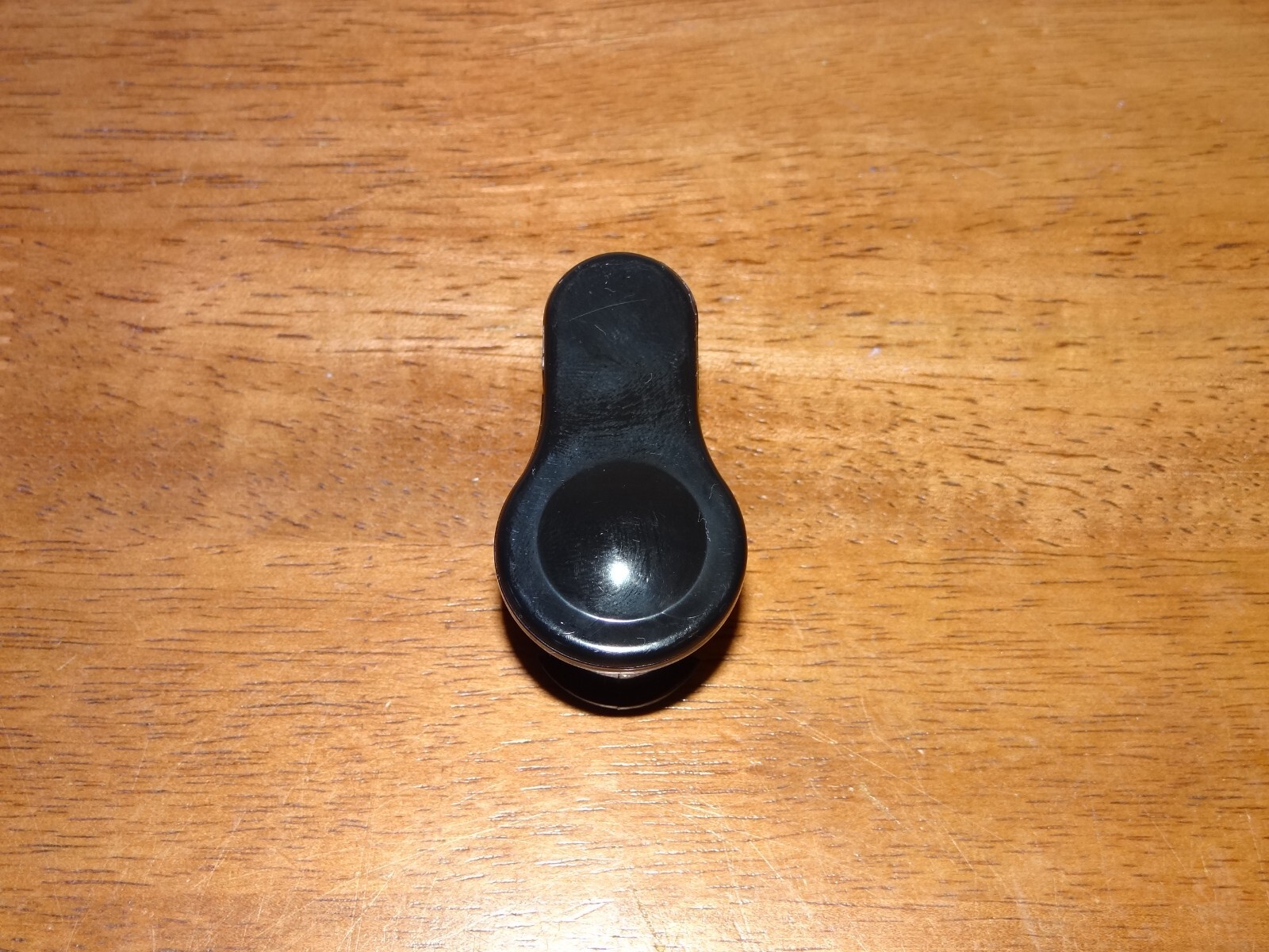 Genuine Shark Euro Pro EP619 EP621 Upper Cord Wrap Swivel Hook OEM Part