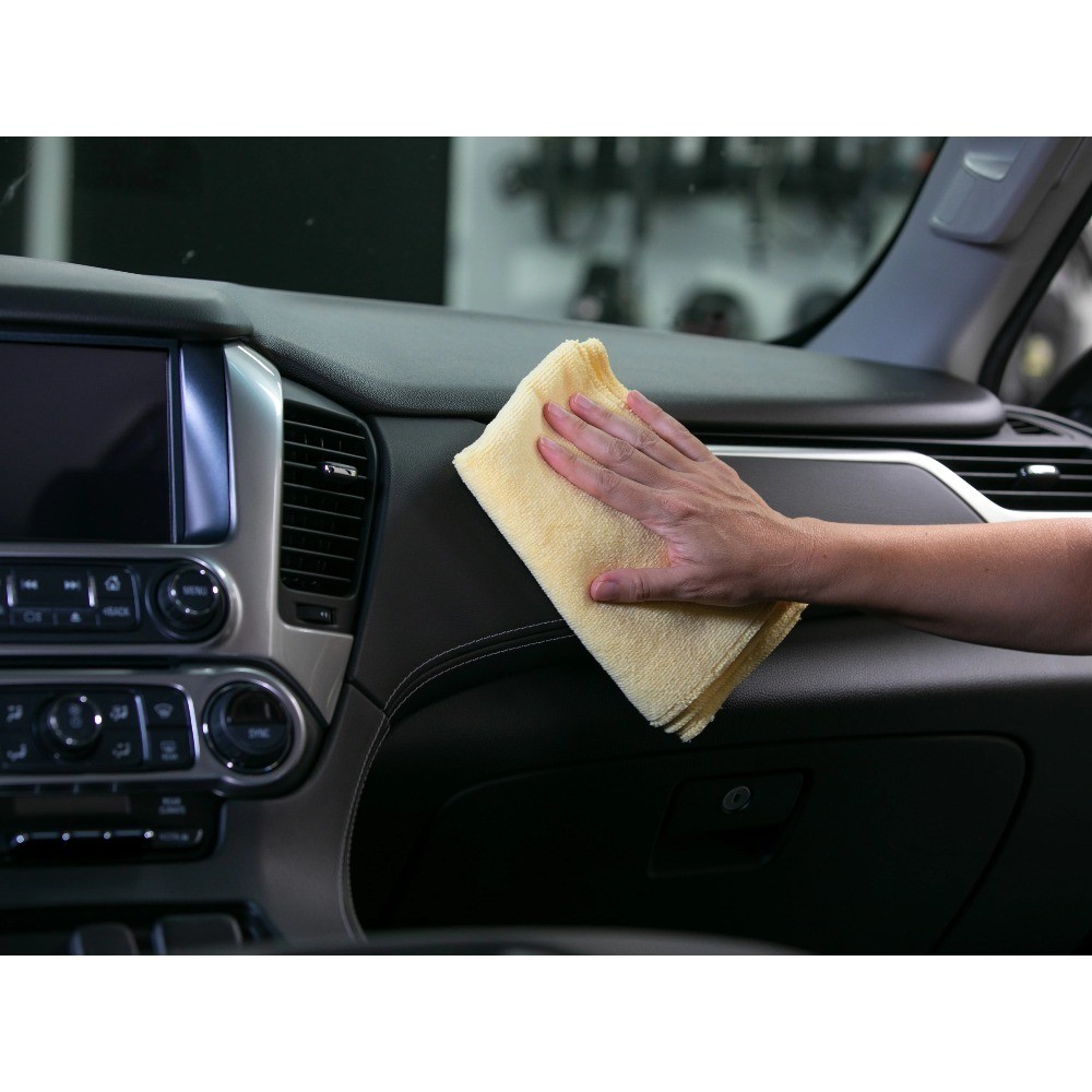 Car Interior Protectant Spray for Leather Vinyl Plastic Surfaces