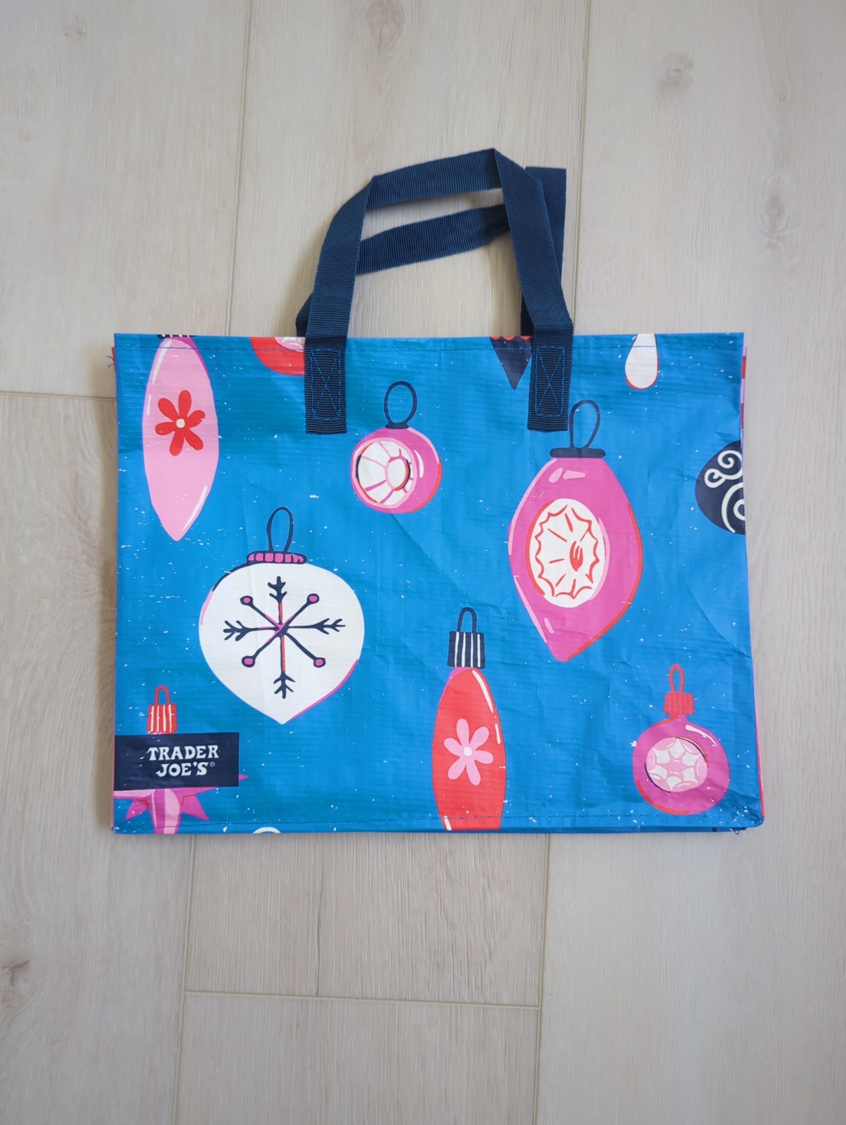 Trader Joe’s Reusable Gift Mini Tote Bag (With Tag) Blue Christmas 2025 Limit
