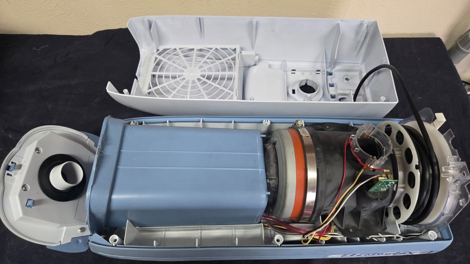 Aerus Electrolux Guardian Encore Canister Vacuum TANK ONLY C134C – see Video!