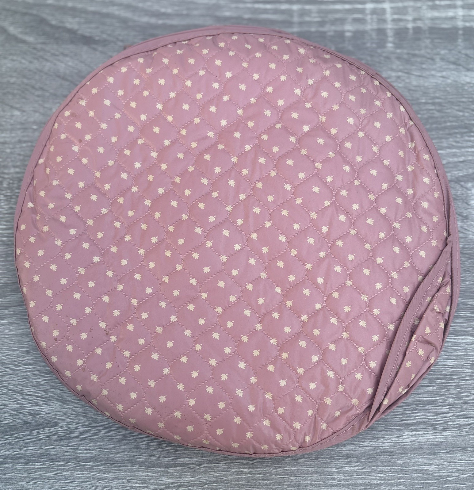 Vintage China Protectors Set of 4 NOS Dusty Pink Diamond Quilted Grid Cases