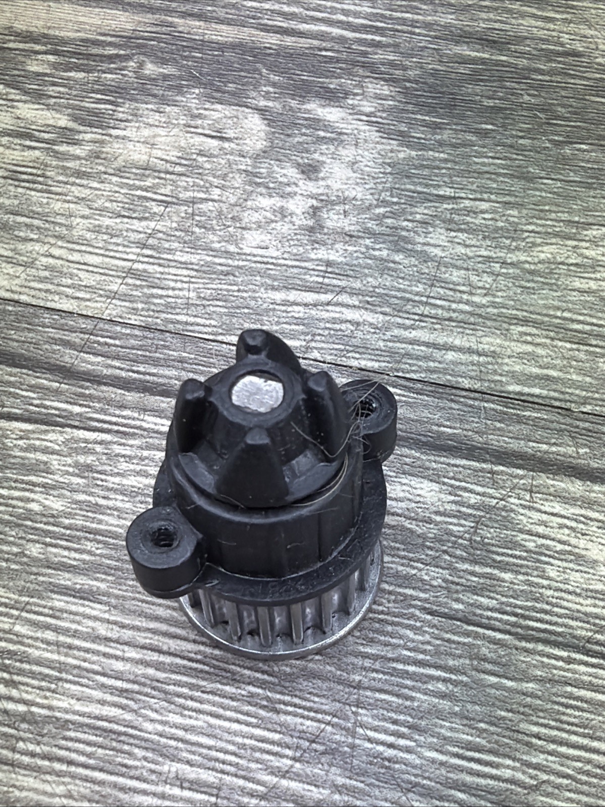 Shark HZ2002 HZ3002 QS3002 QS3000 ZS362 ZS360 ZS361 Brushroll GEAR WHEEL OEM