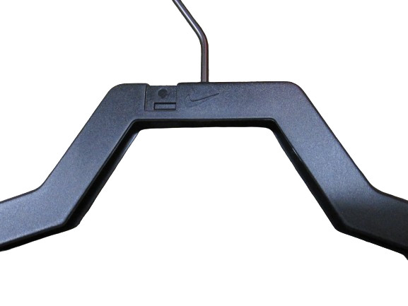 Nike Plastic Heavy Duty 16″ Width Clothes Dress Gown Coat Hanger w/Notches Black