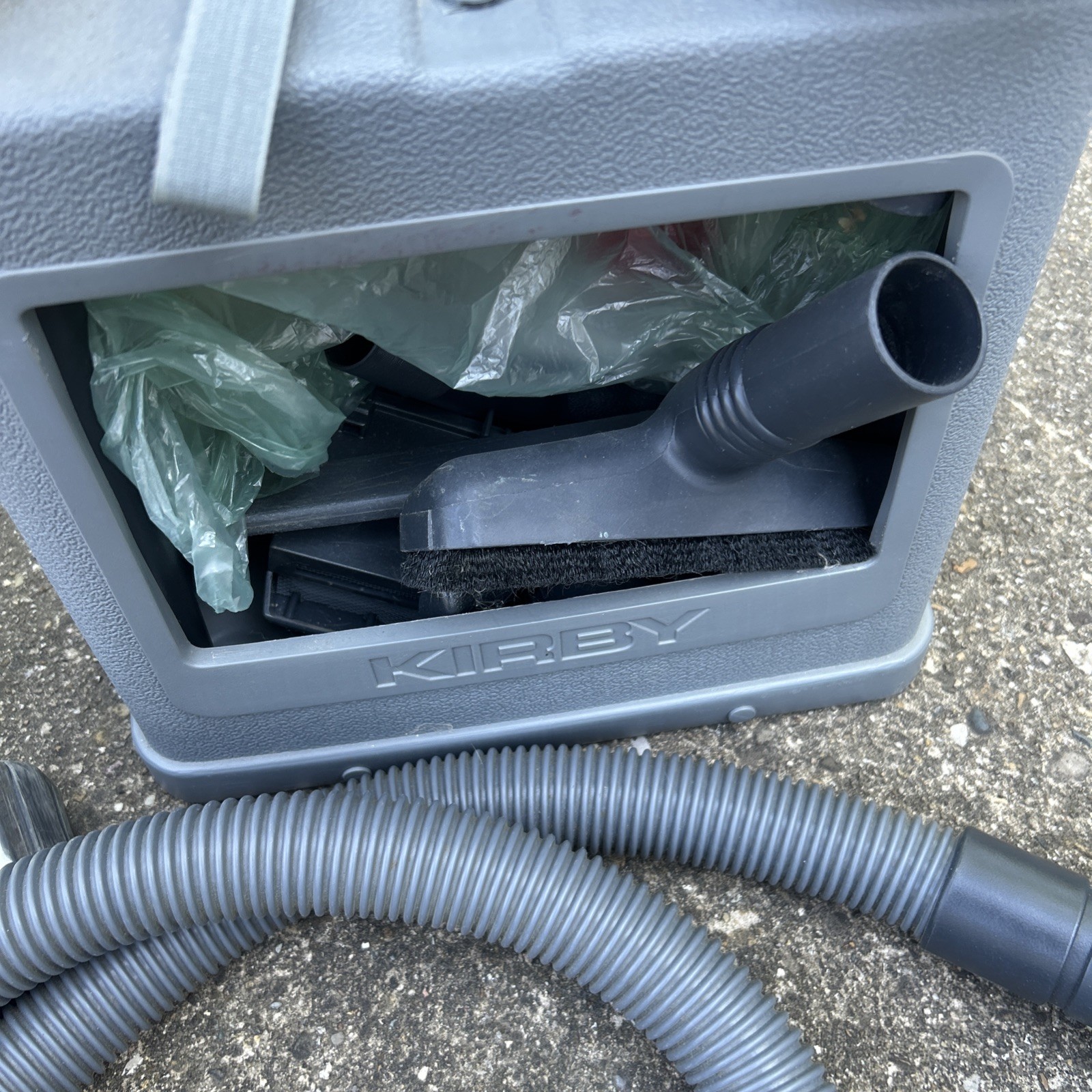 Kirby G4 Ultimate 80th Anniversary Vacuum Cleaner w/attachments Read