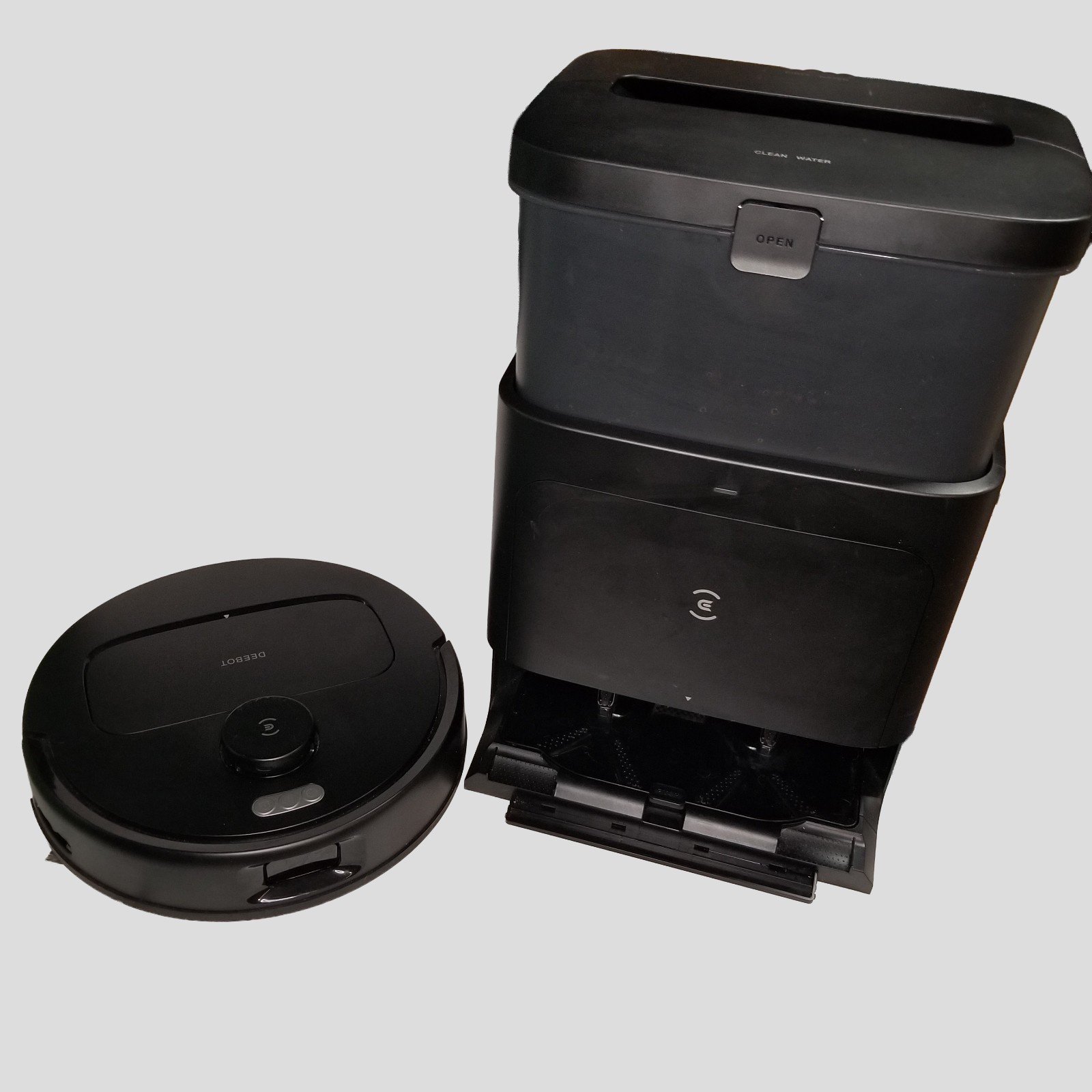ECOVACS Deebot N30 PRO OMNI Robot Vacuum & Spinning Mop with Auto-Clean Station