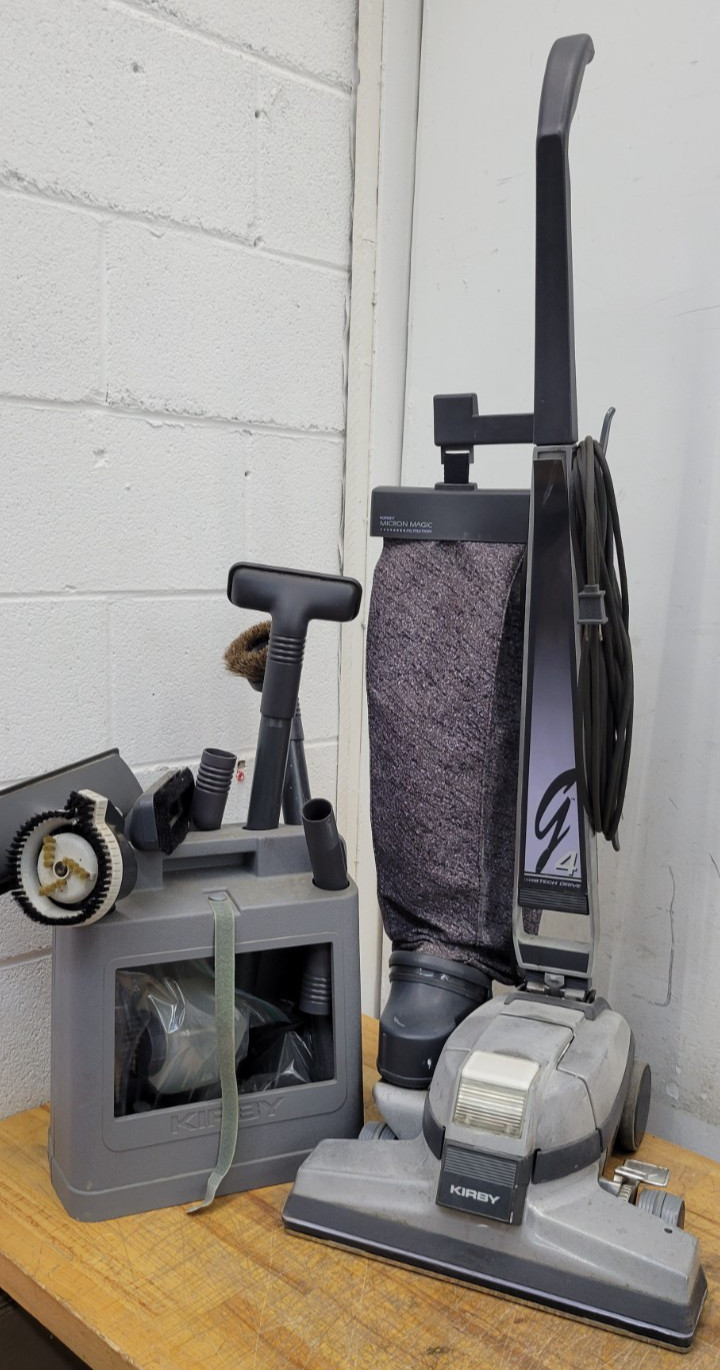 Kirby G4 Upright Vacuum Cleaner G4D w/ Carpet Cleaning Attachments *USED*