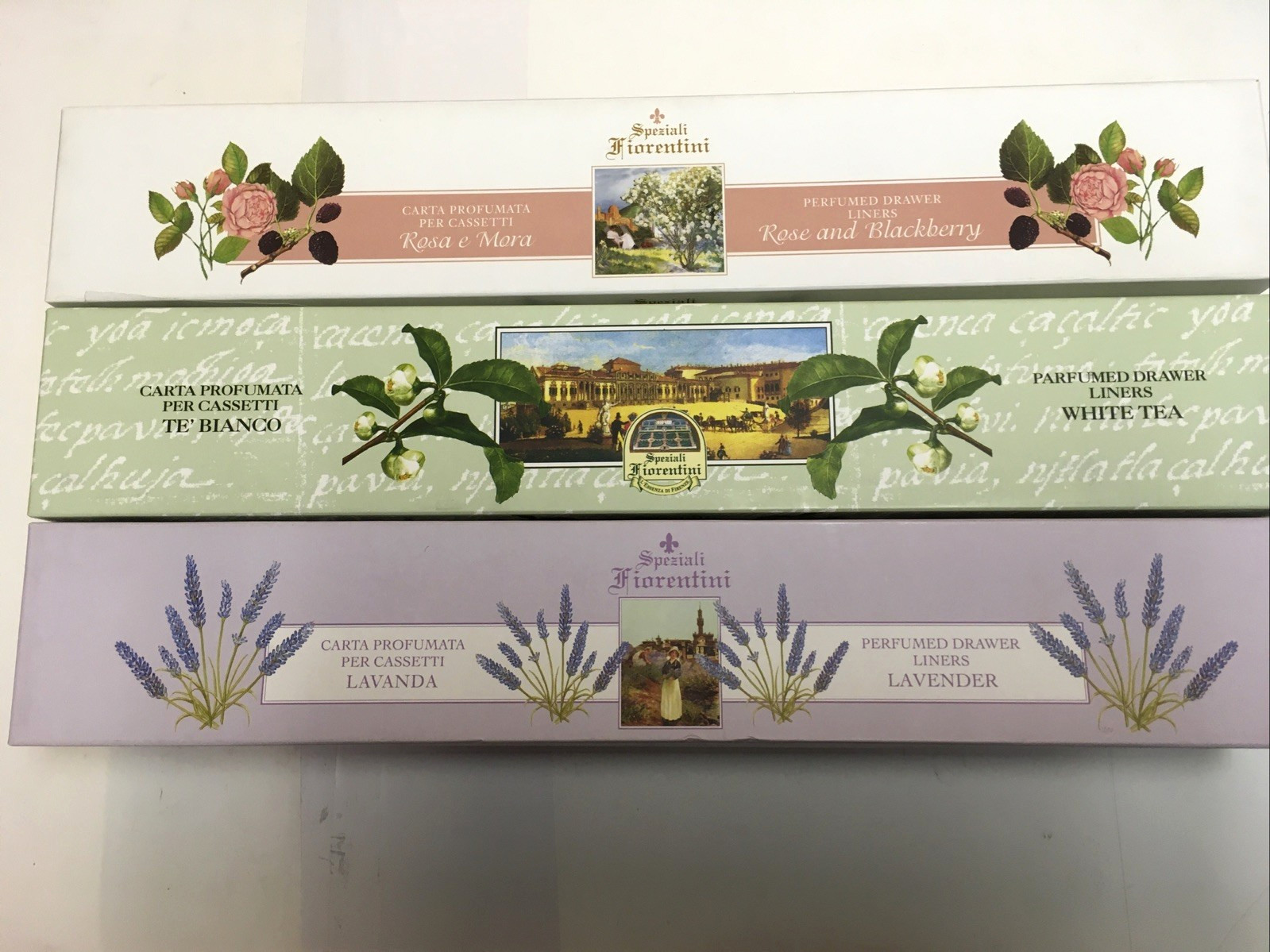 PERFUMED DRAWER LINERS, 6 SHEETS ASSORTED FRAGRANCE SOLD SEPARATE MADE IN ITALY