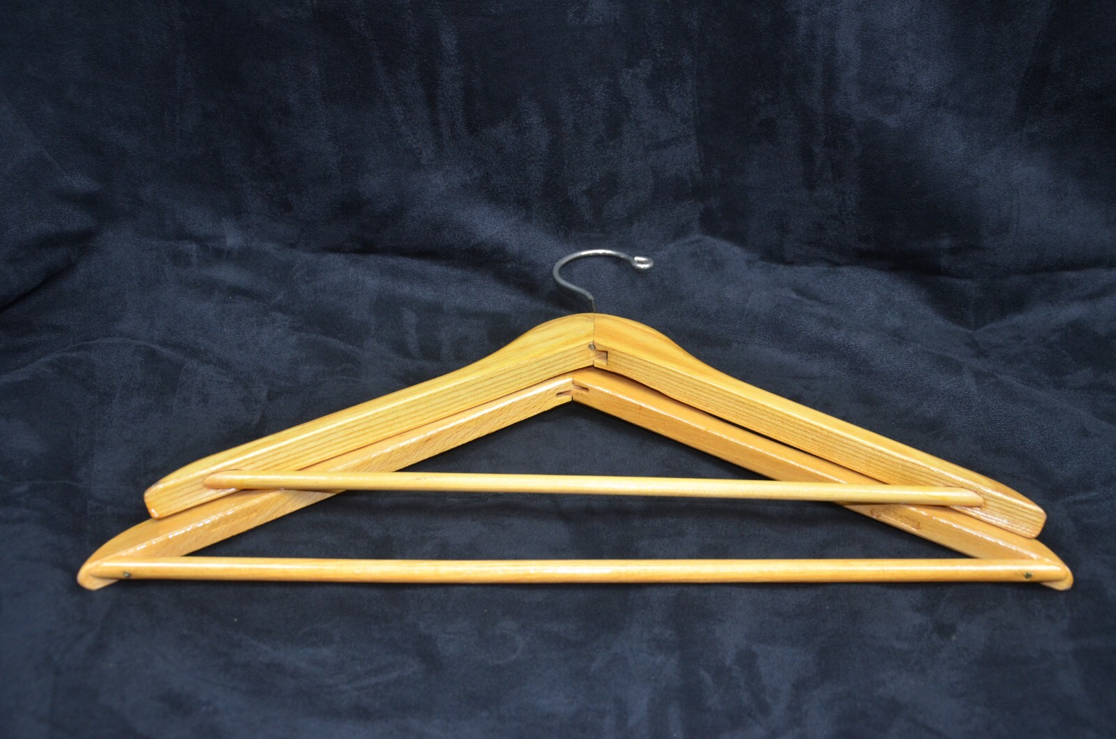 7 Vintage Wooden Suit Shirt Coat Hangers – Maas & unbranded