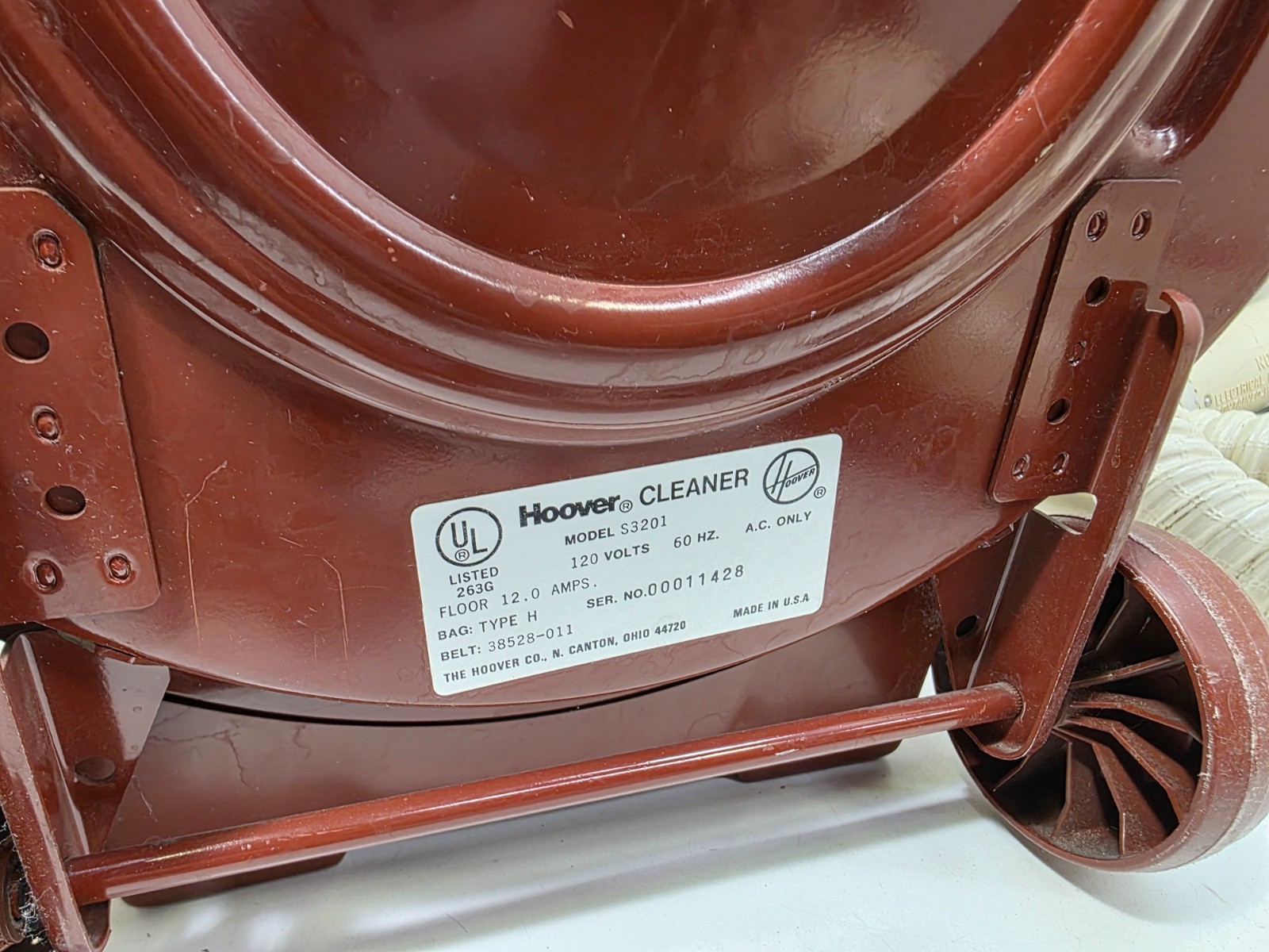 Hoover Celebrity QS Quiet Series Vacuum Flying Saucer Quadraflex Powermatic