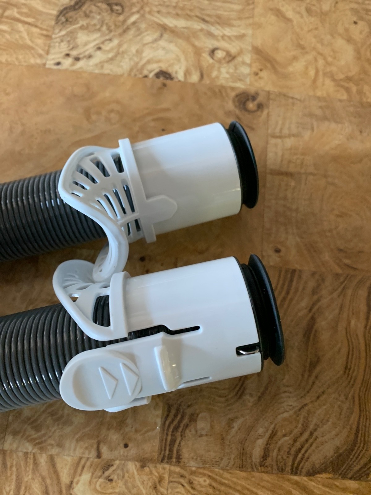 Kenmore bagless FeatherLite Max Lift up Hair Vacuum DU4099 hose 571028105
