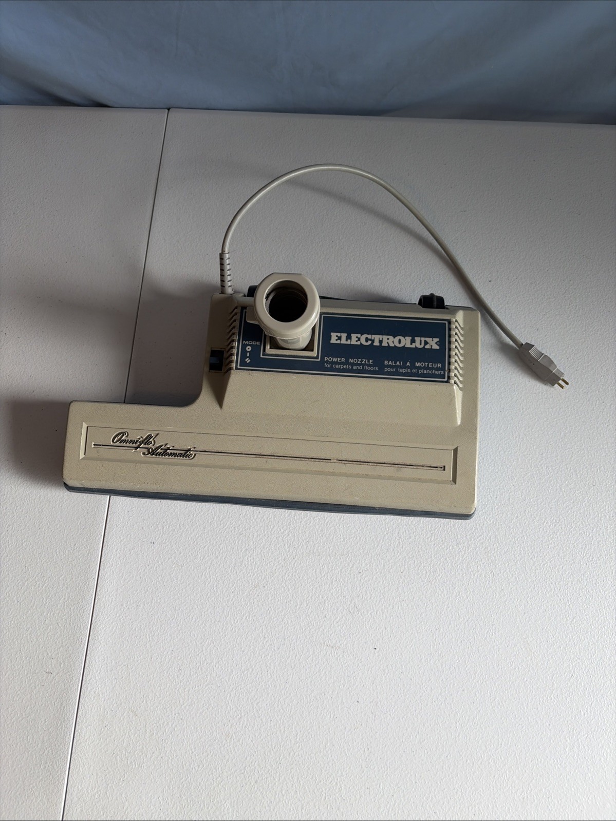 Vintage Electrolux Omni-Flo Automatic Power Nozzle Model # PN6A Beige Tested