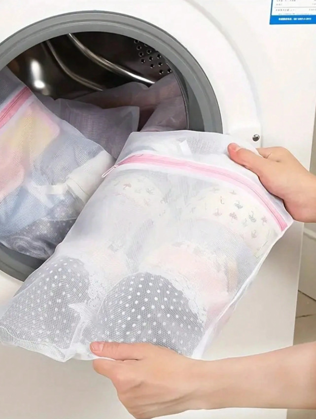Zipper Mesh Laundry Bag for Bras & Underwear 11.8 × 15.7 in Washing Machine Safe