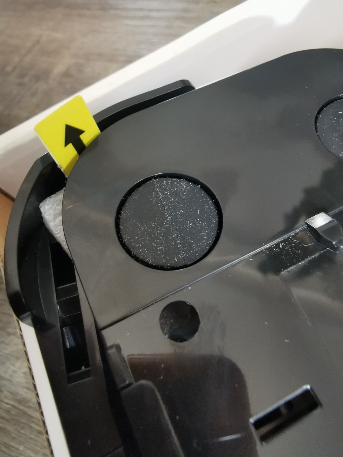 iRobot Braava Jet 240 Mopping Robot | Open Box Unused | Includes 6 Pads Charger