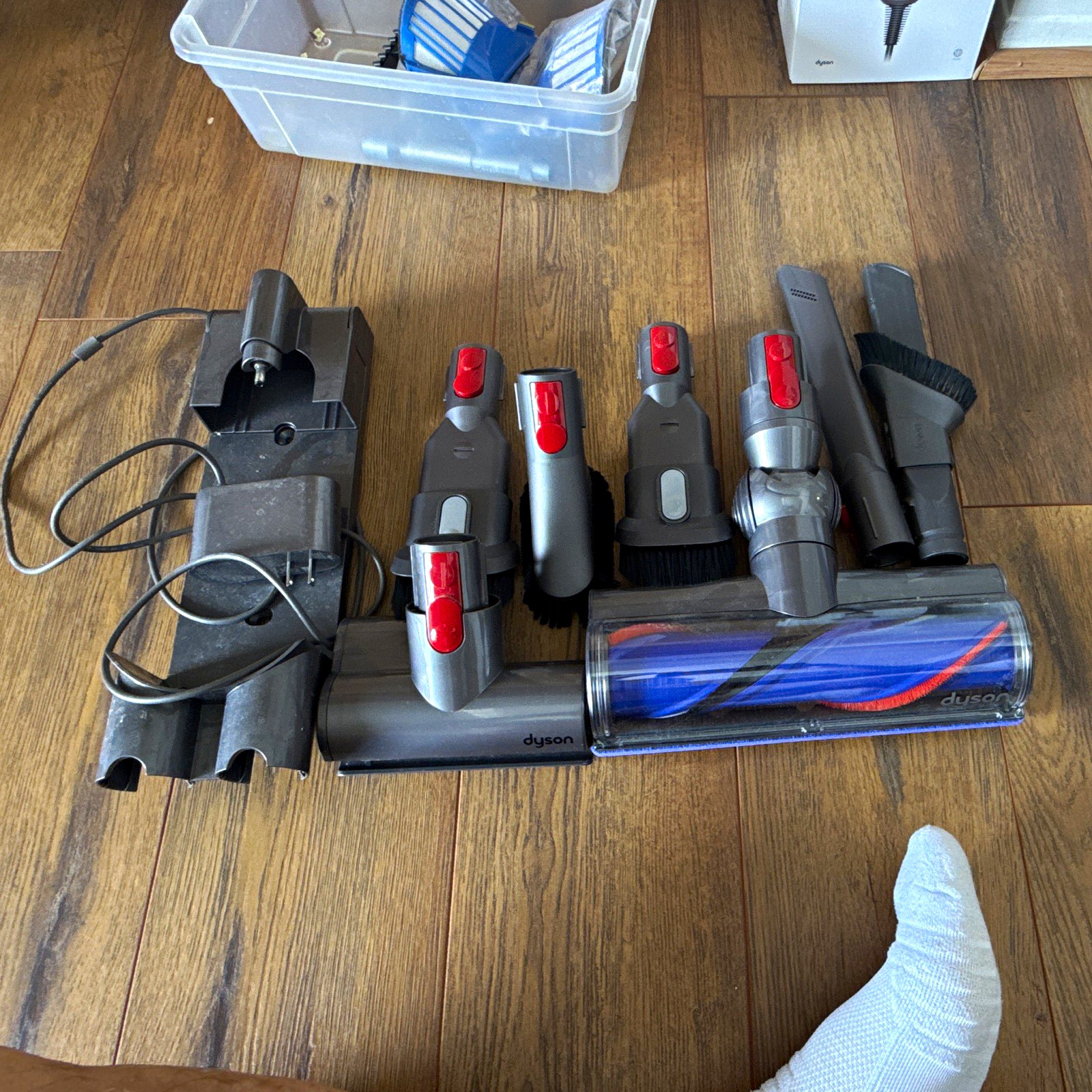 Dyson V10 Vacuum Attachment Set w/ Brush Tool & Wall Mount Charging Dock Gray