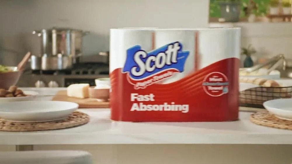 NEW Scott Paper Towels Bulk 24 Regular Rolls 12 Double Rolls White