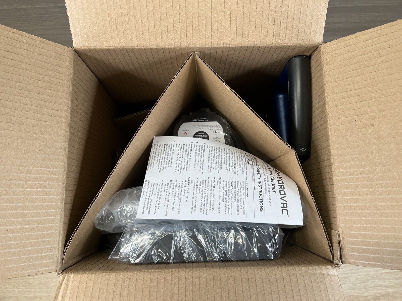 [REFURBISHED] Shark WD101 HydroVac XL 3-in-1 Mop & Self-Cleaning System Vacuum