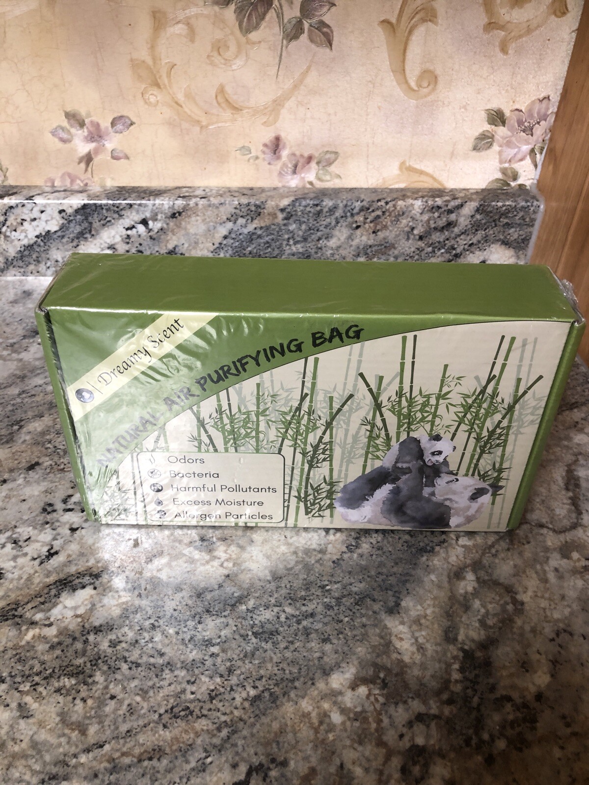 New Sealed Dreamy Scent Natural Air Putifying Bags Set Of 5 100g Each